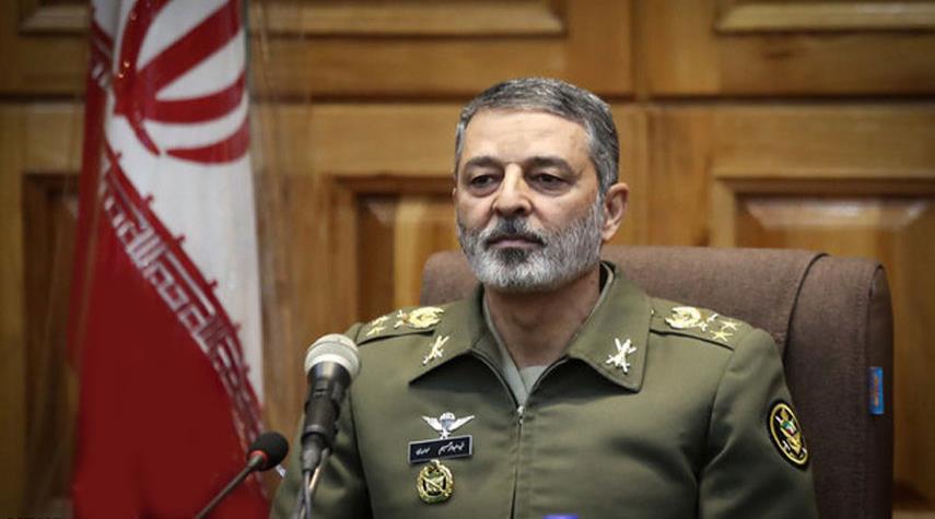 إيران تتحدث عن مناورات "ذو الفقار 1400": تركز على تطوير استخدام الطائرات المسيرة والقذائف