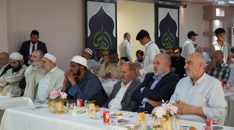 هيئة أمة واحدة تعقد مؤتمرها التأسيسي بإسطنبول تحت شعار  "فلسطين قلب الحضارة الإسلامية"..صور