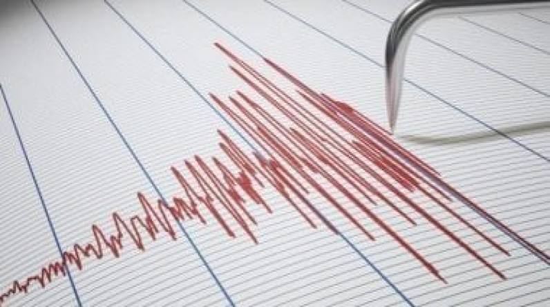 زلزال بقوة 5.2  درجة يضرب شمال إيران