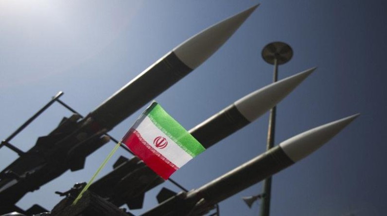 حسابات إيران المعقدة بعد ضربات فوردو ونطنز: بين الردع والحفاظ على البقاء