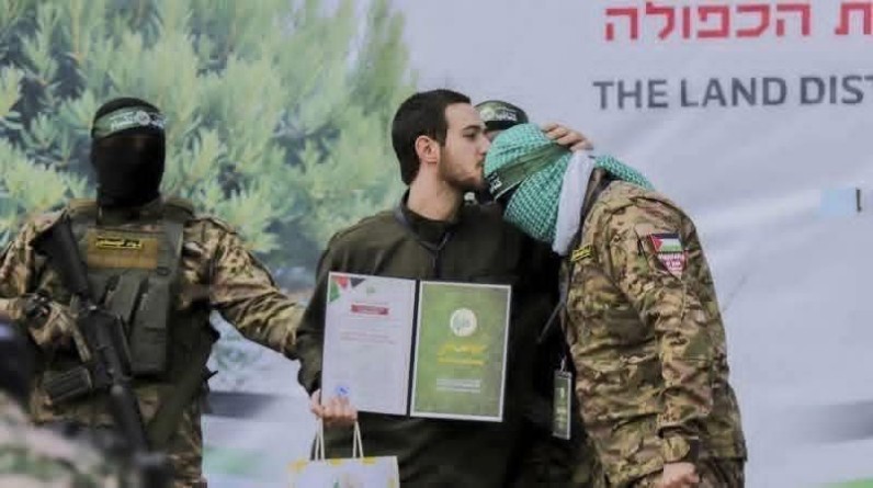 د. محمد الصاوي يكتب:هل أمريكا صغرت بحجم حماس أم حماس كبرت بحجم أمريكا؟