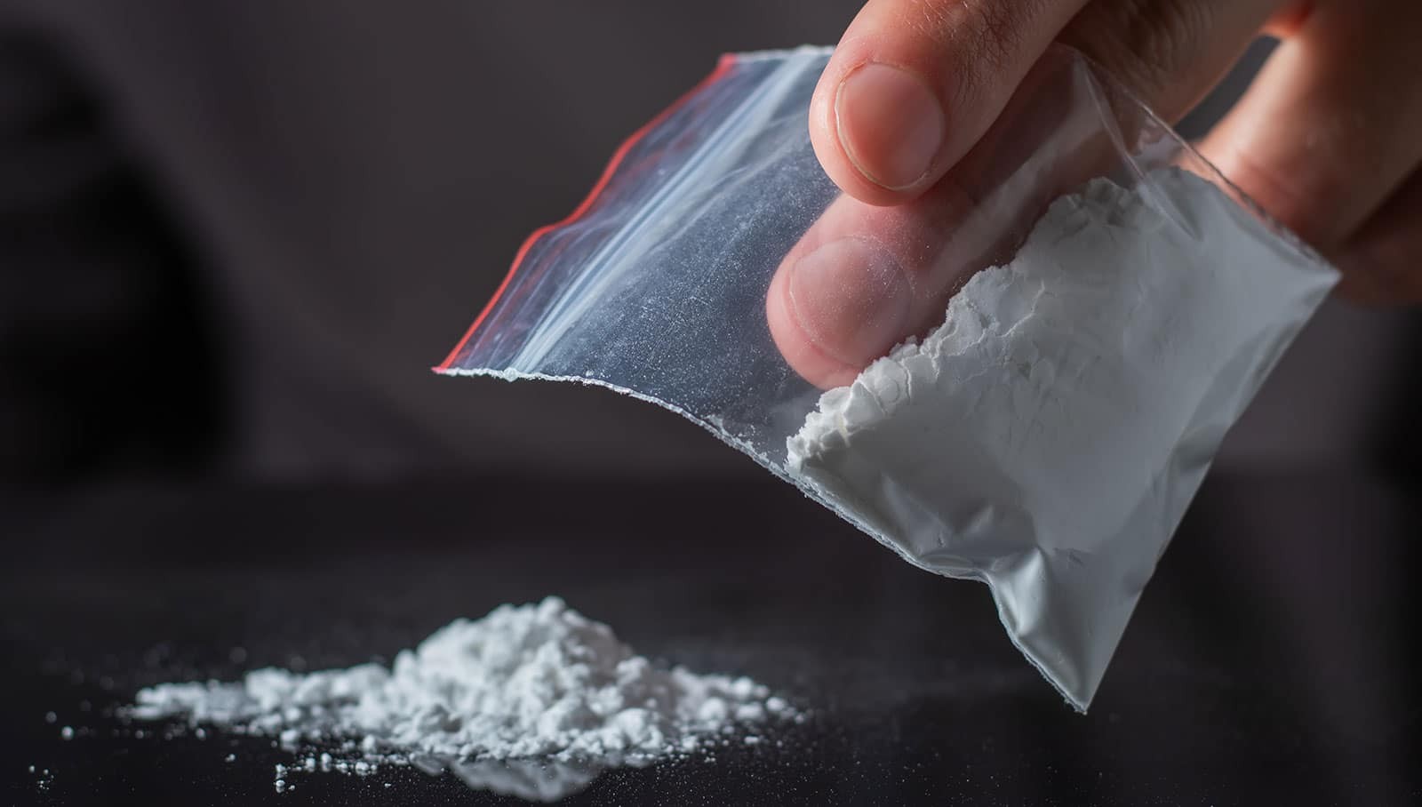نيجيريا: نعمل مع أمريكا وبريطانيا للتحقيق بشأن عصابات تهريب الكوكايين