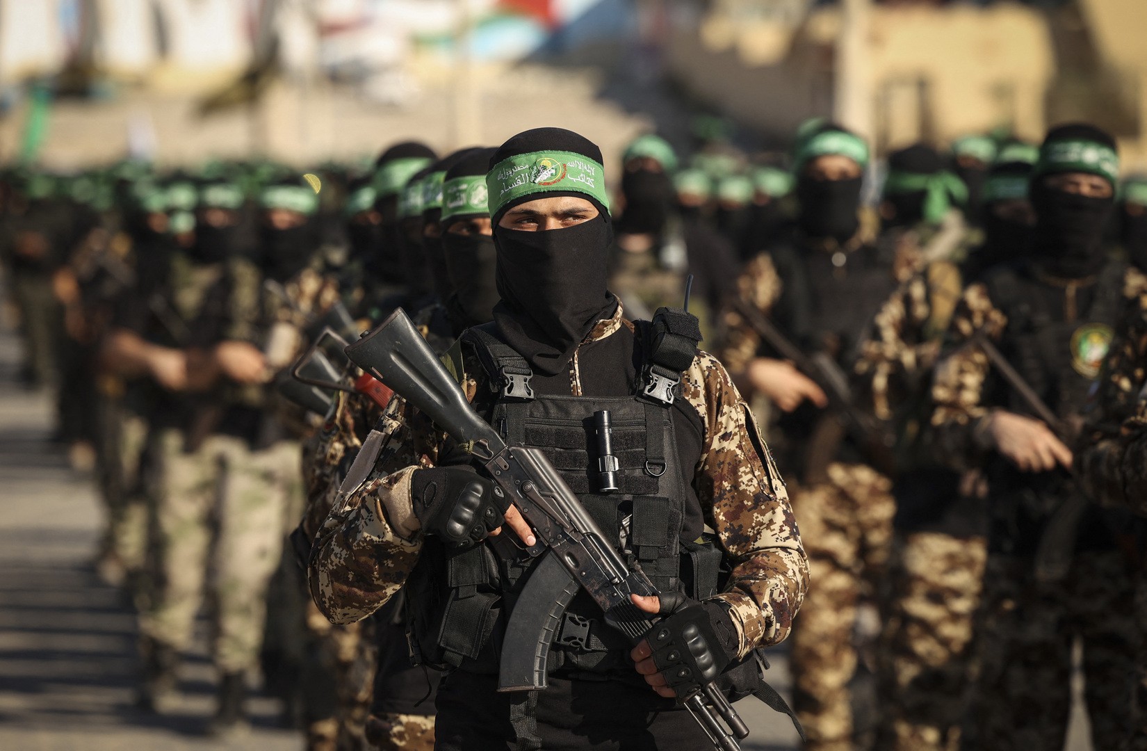 د. غسان مصطفى الشامي يكتب: من هو ربان سفينة حركة حماس بعد استشهاد الرؤساء وقائد الأركان ؟؟