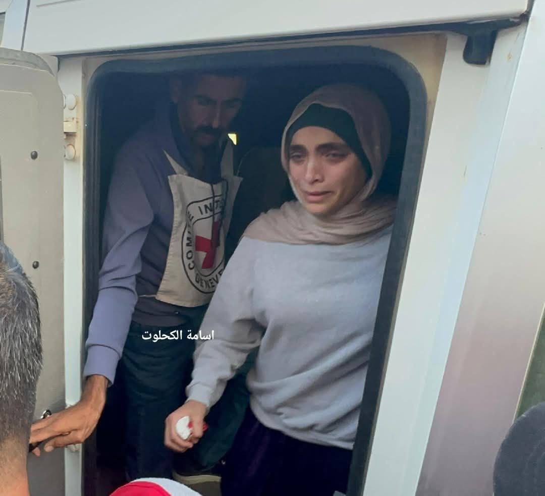 بينهم تسنيم الهمص.. بالأسماء: الإحتلال يفرج عن 5 أسرى بواسطة الصليب الأحمر