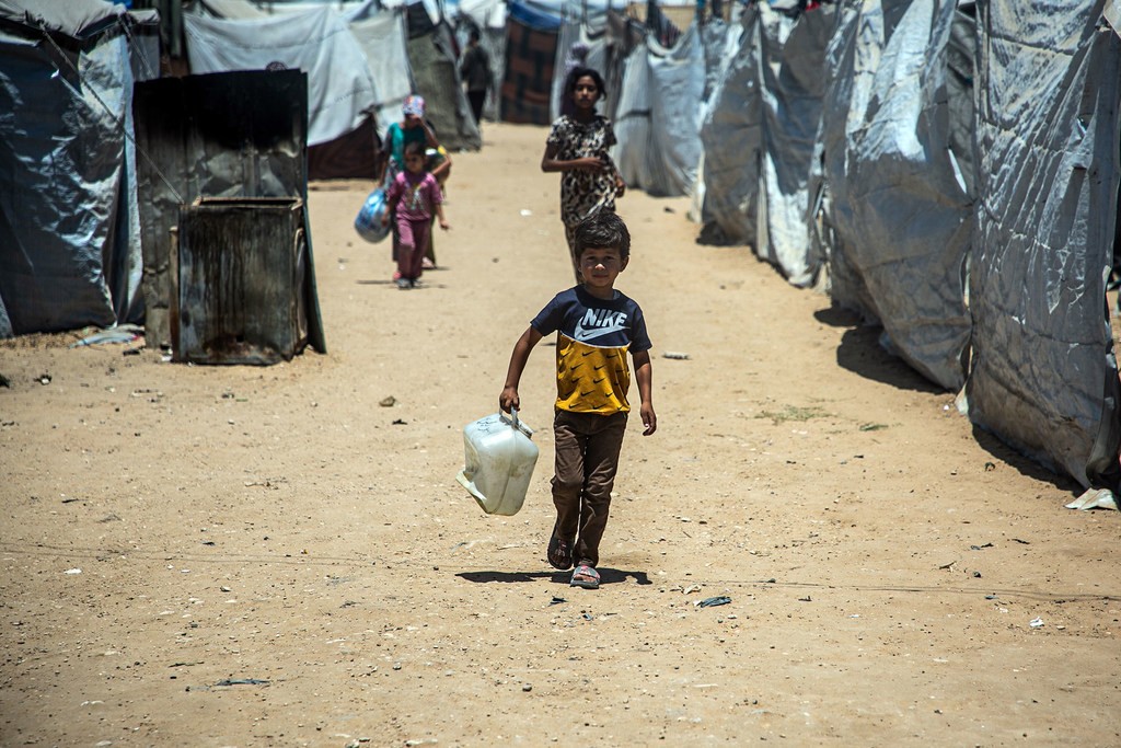 غزة تغرق تحت المطر والعدوان.. الأمم المتحدة تحذّر من كارثة إنسانية