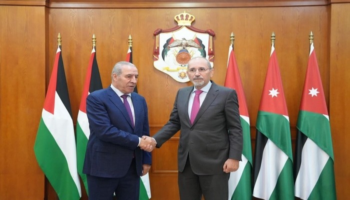 أيمن الصفدي وحسين الشيخ.