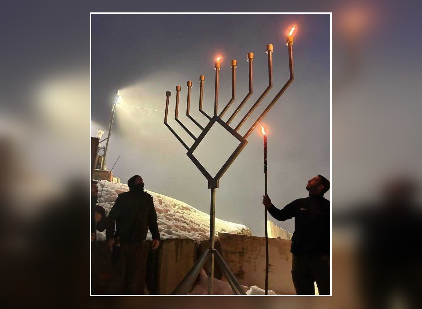 للمرة الأولى.. جنود إسرائيليون يحتفلون بعيد الحانوكا في جبل الشيخ السوري