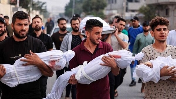 20 ألف طفل شهيد و156 جنينًا مشوهًا.. حرب الاحتلال على الطفولة الفلسطينية وطمس الأجيال