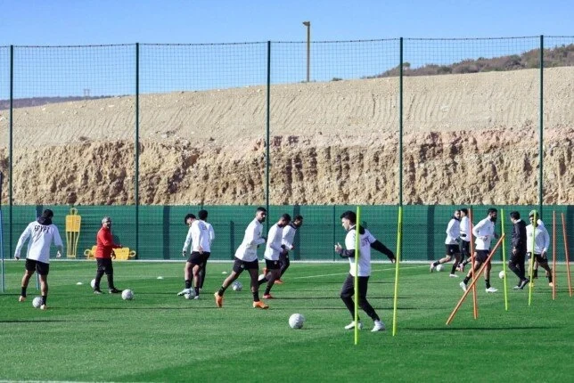 منتخب مصر يستأنف تدريباته في أغادير استعدادًا لمواجهة جنوب إفريقيا بكأس الأمم الإفريقية 2025