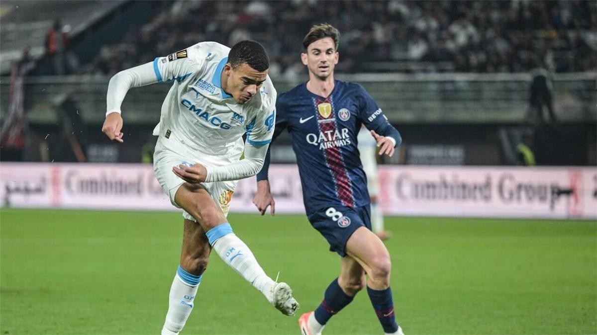 فيديو| باريس سان جيرمان يقتنص لقب السوبر الفرنسي من مارسيليا