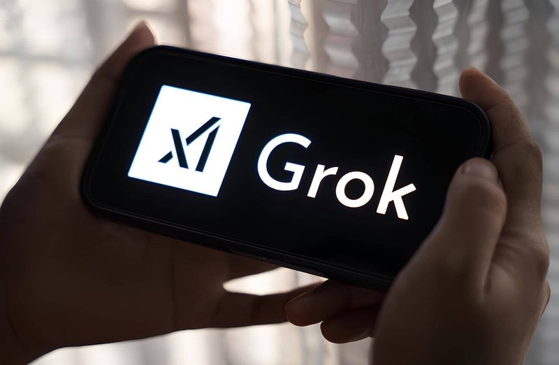 grok_1.jpeg