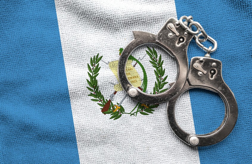 غواتيمالا والسجون تتحول إلى منصات ضغط.. المجتمع يواجه عنفًا منظمًا يتجاوز الجدران