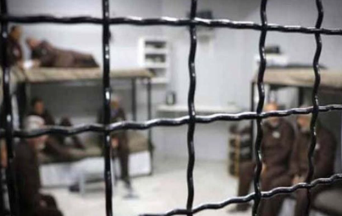 أطفال فلسطين في سجون الاحتلال.. تقرير حقوقي يكشف عن 350 قاصراً يواجهون التنكيل الممنهج