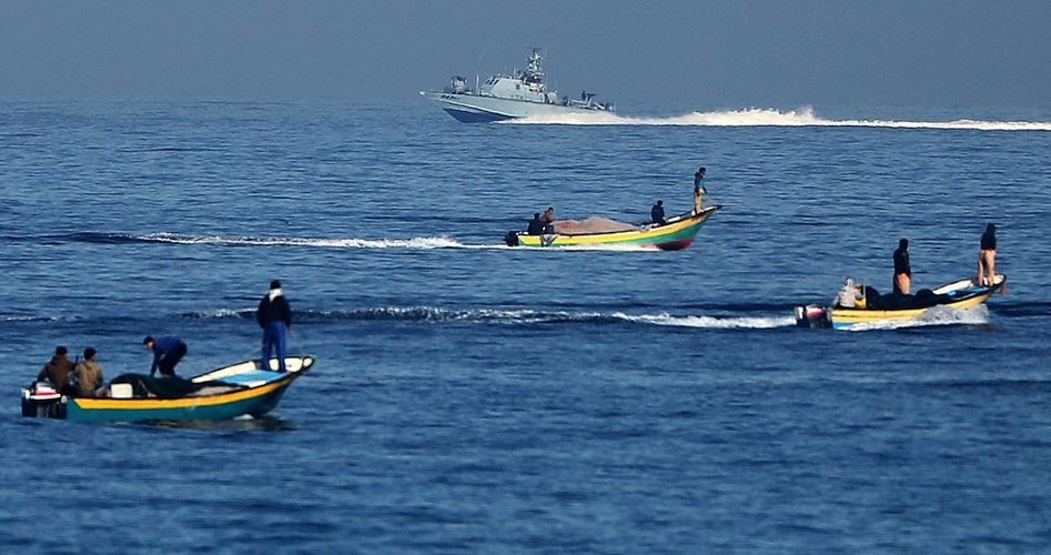 الاحتلال يعتقل 5 صيادين.. خروقات متصاعدة توسّع دائرة التصعيد في غزة