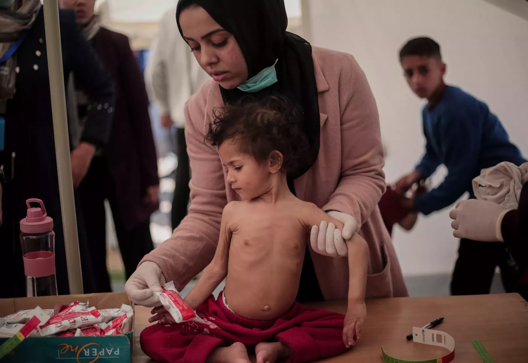 مرض الأطفال في غزة