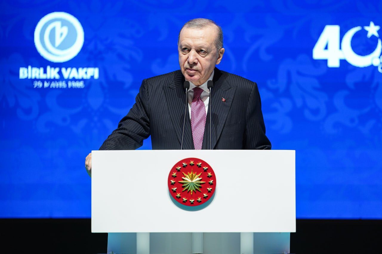 أردوغان: التضامن الكامل هو السبيل لمنع سلبيات التكنولوجيا الرقمية على الشباب