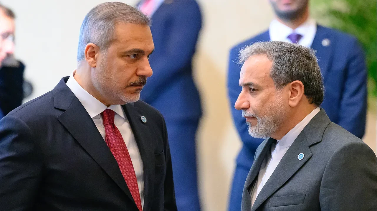 عراقجي إلى تركيا: أنقرة تسعى لفرملة ضربة ترامب وتقترح قمة ثلاثية