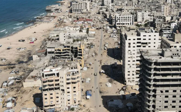 خبير اقتصادي لـ "180 تحقيقات": الحديث عن الأزمة الاقتصادية في غزة نوع من الرفاهية فالقطاع يعاني من كارثة إنسانية
