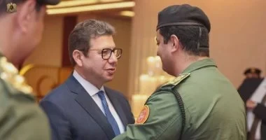 رئيس المخابرات العامة المصرية يلتقي المشير خليفة حفتر في بنغازي لتعزيز التنسيق الاستراتيجي