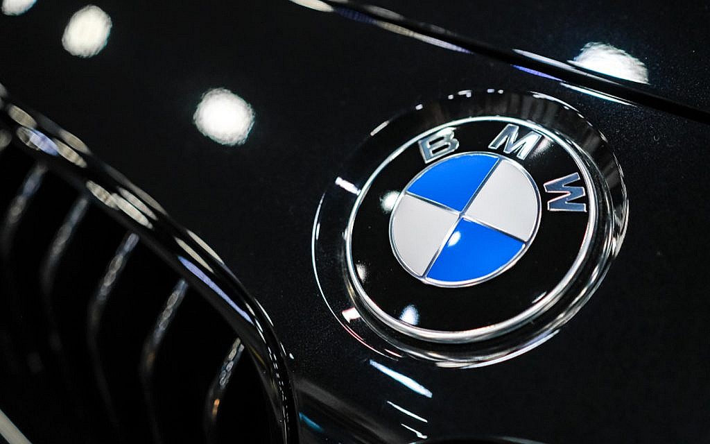 BMW-logo-AR12212021-1024x640