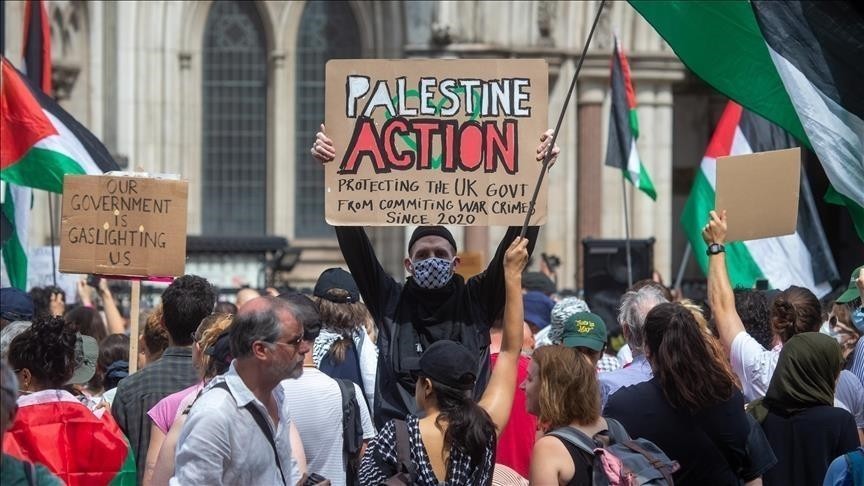 القضاء البريطاني يلغي حظر “فلسطين أكشن”.. وحكومة ستارمر تتعهد بالاستئناف