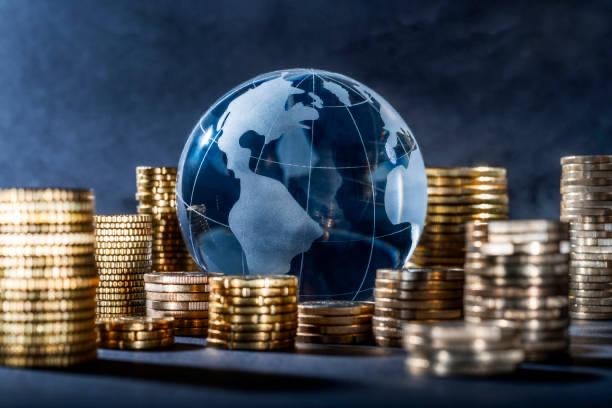 د. إبراهيم جلال فضلون يكتب: هل الاقتصاد في غرفة انتظار؟