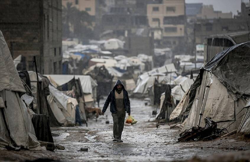 أول أيام رمضان تحت القصف : غزة بين نار الهدنة وأطلال الدولة
