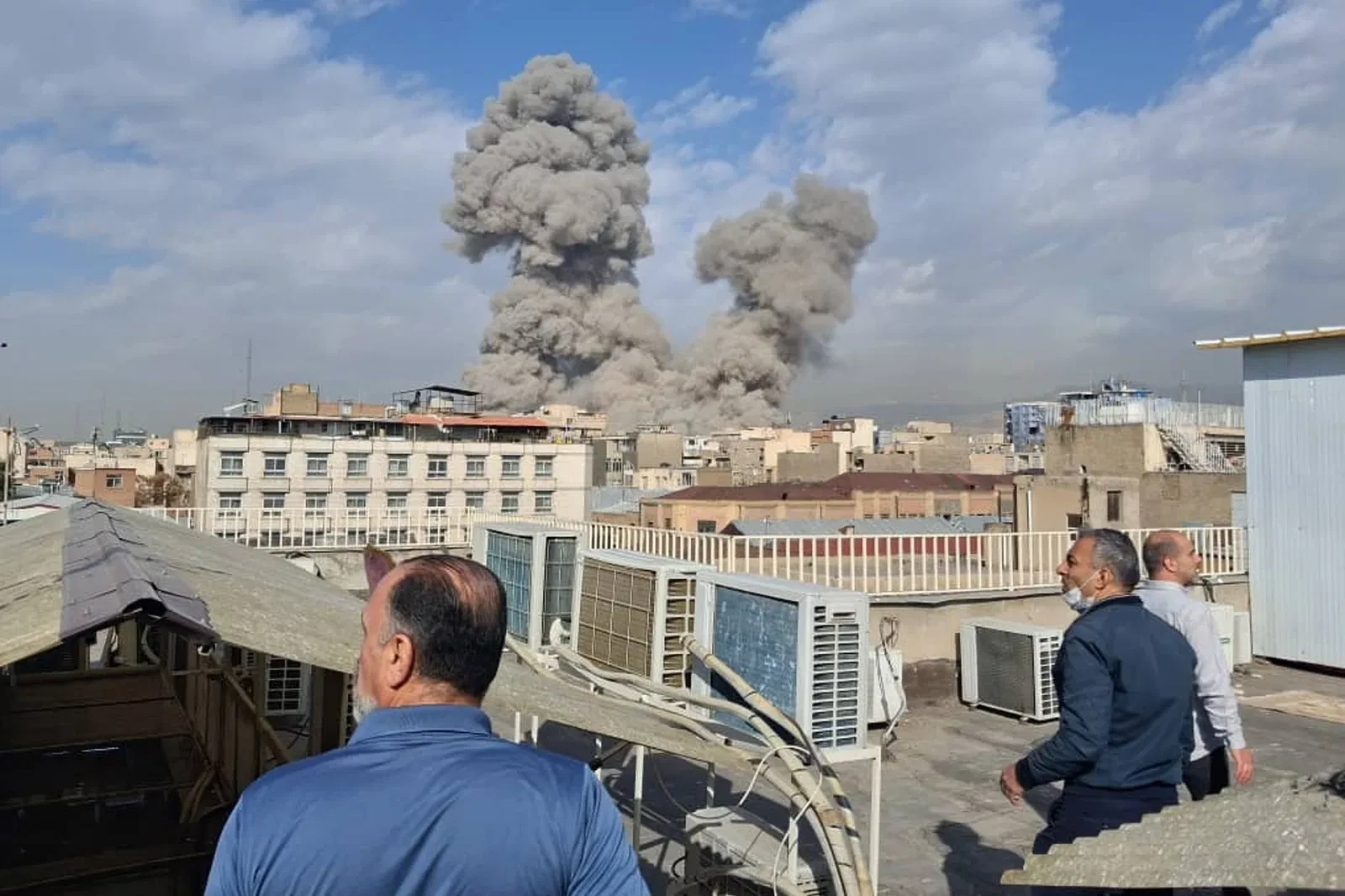 دعا لإخلاء طهران.. مجلس الأمن القومي الإيراني يؤشر لحرب طويلة الأمد