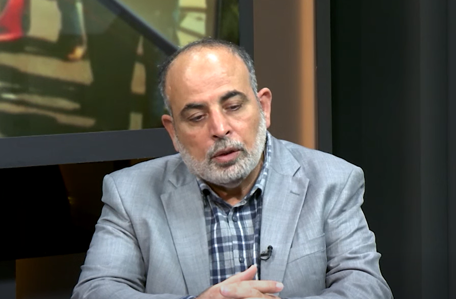 مأمون أبو عامر لـ "180 تحقيقات": إحراق المساجد في نابلس حرب دينية وتجاوز لكافة الخطوط الحمراء