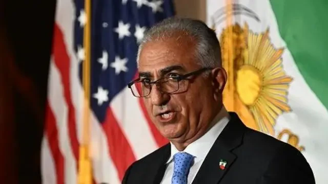كيف يراهن رضا بهلوي على ساعة الصفر في إيران؟