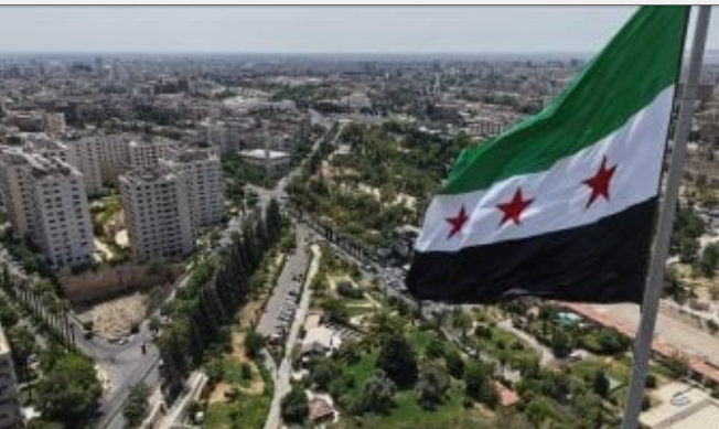 سانا: مقتل 4 من عناصر الأمن السوري في هجوم مسلح استهدف حي السباهية بالرقة