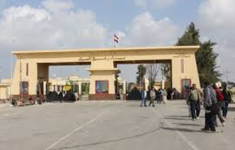 80 ألف فلسطيني يتحدون الدمار ويسجلون أسماءهم للعودة إلى غزة