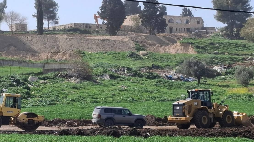الاحتلال يصعد عمليات التجريف في القدس وجنين لفرض واقع استيطاني جديد