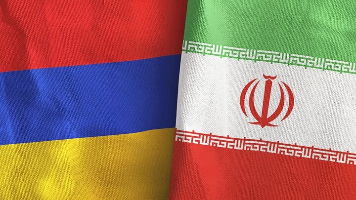 إيران وأرمينيا تبحثان قضايا الأمن والاستقرار الإقليمي والتعاون الثنائي