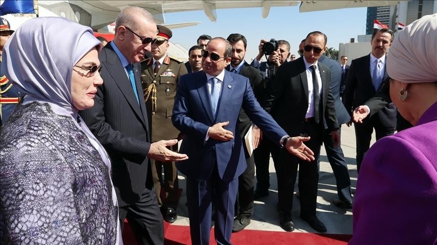 تورغوت أوغلو لـ 180 تحقيقات: التقارب بين تركيا ومصر يعزز الاستقرار في غزة وليبيا والسودان