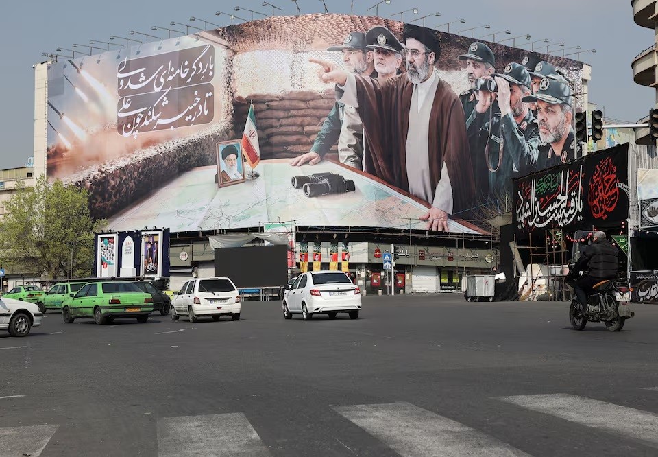 لماذا تختلف تقديرات نتائج الحرب على إيران بين المحللين السياسيين؟ باحث يجيب