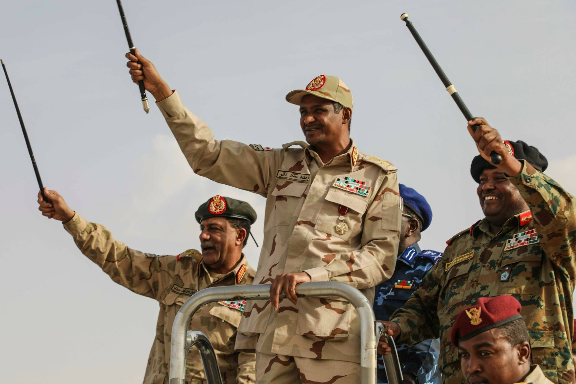 واشنطن تعترف بتعقيد المشهد السوداني.. تصريحات مطمئنة وواقع دموي يعرقل أي تسوية