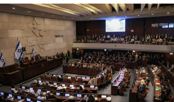 مؤسسات الأسرى الفلسطينية تطالب بعزل الكنيست دولياً وتدعو لتحقيق عاجل في جرائم التعذيب