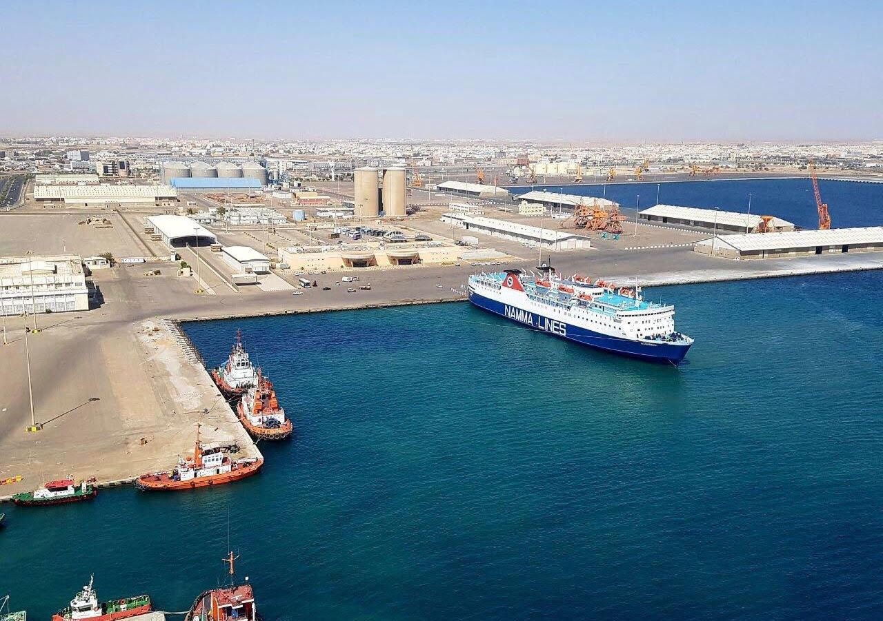 أزمة الطاقة تتصاعد.. ميناء ينبع السعودي يوقف تحميل النفط