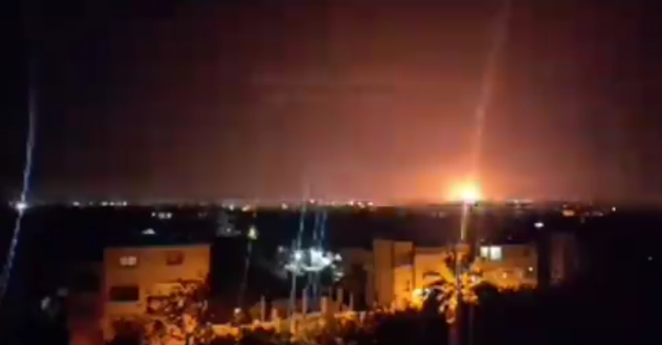 نيران إيران تضرب عمق إسرائيل وتطال حيفا وديمونا