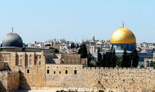 مؤسسة القدس الدولية: الاحتلال يسعى لانتزاع صلاحيات الأوقاف وفرض "الإحلال الديني"