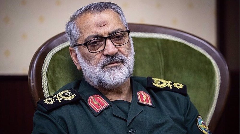 متحدث عسكري إيراني: القوات الأمريكية تستخدم المدنيين كدروع بشرية في جميع أنحاء المنطقة