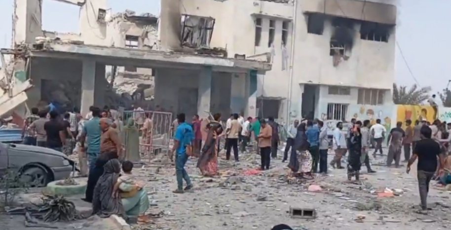 عدوان إسرائيلي أمريكي يستهدف التعليم في إيران: مأساة إنسانية في مدينة ميناب
