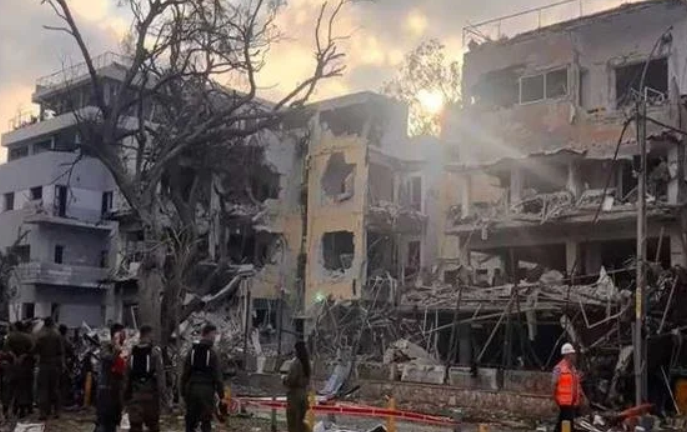تفاصيل قصف الجيش الإيراني للوحدة 8200 الإسرائيلية في اليوم 11 للحرب