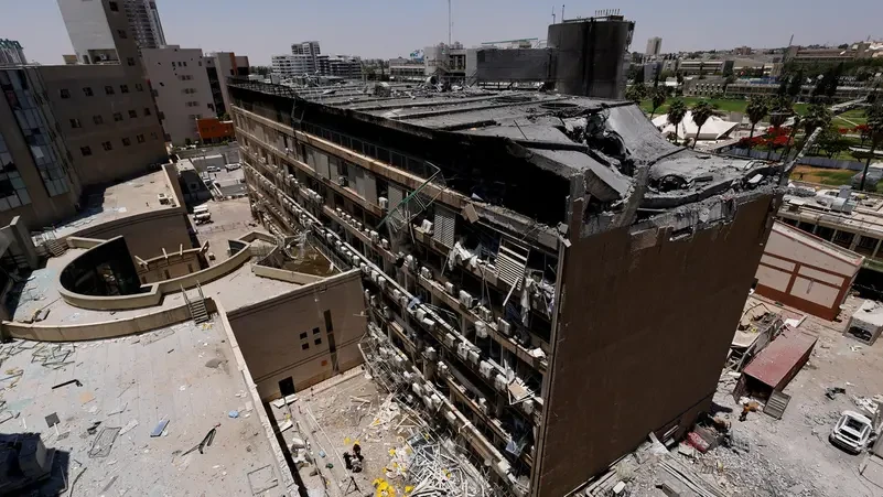 بئر السبع تحت القصف.. إيران تستهدف مقر قيادة جيش الاحتلال وتوسّع هجماتها بالمسيرات