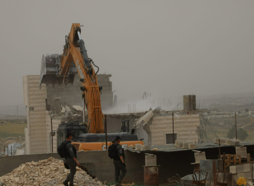 تصعيد عمليات الهدم: تدمير 23 منزلاً بالكامل خلال شهر واحد في فلسطين