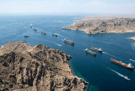 د. صلاح أبو غالي يكتب: مضيق هرمز: صراع "البترويوان" و"البترودولار" ومخاض النظام العالمي الجديد