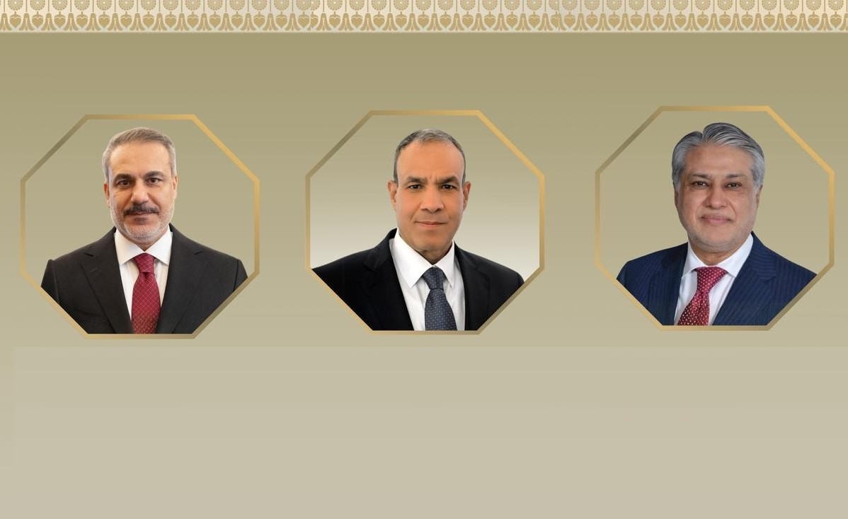 ثلاثي غير مألوف: من يقود مفاوضات الوساطة بين أمريكا وإيران؟