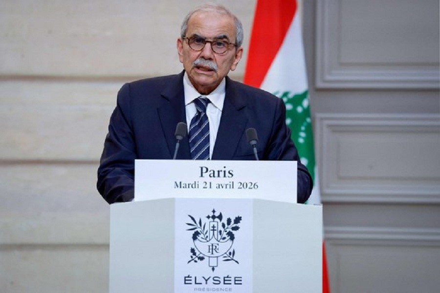 رئيس وزراء لبنان: استهداف إسرائيل لعناصر الدفاع المدني جريمة حرب جديدة