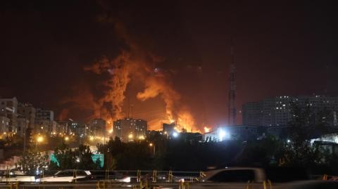 10 انفجارات في خوزستان وهجوم إسرائيلي واسع على إيران ولبنان